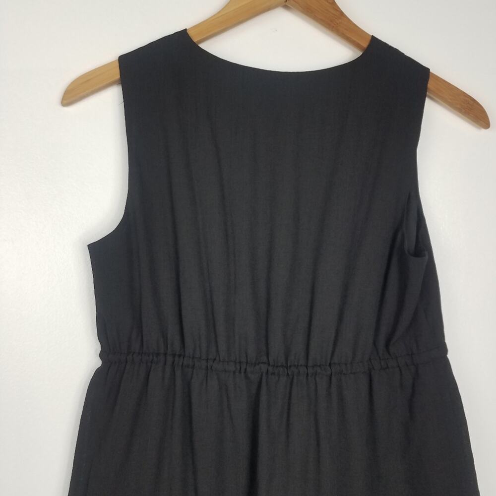 Max Studio | Tank Top Accordion Hem Tasslels - Picture 4 of 9
